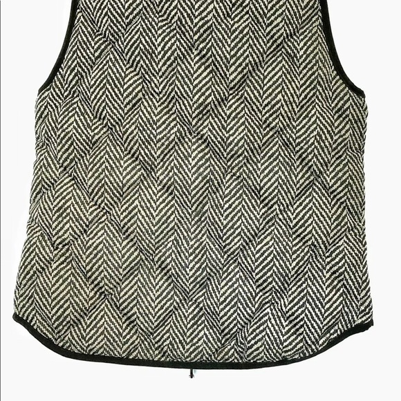J. Crew Quilted Herringbone Excursion Vest Small - Picture 8 of 11